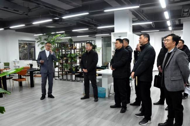 1609306782264384.jpg 640.webp (1).jpg